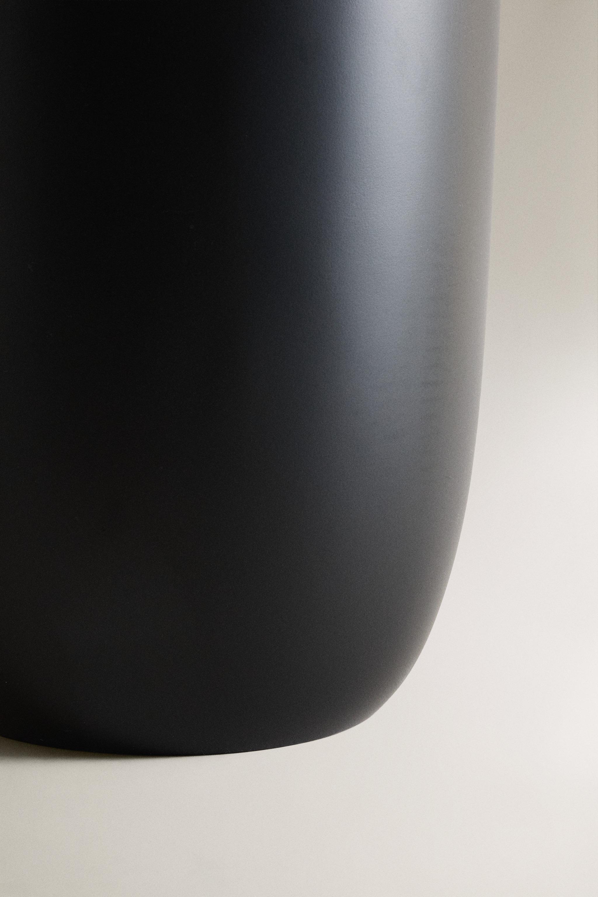 BLACK RESIN BATHROOM BIN